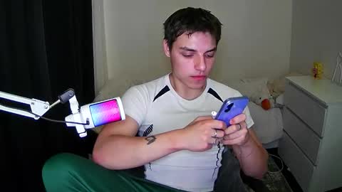 javi online show from November 7, 3:56 pm