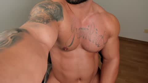 JaxonHunk online show from December 10, 2:59 am