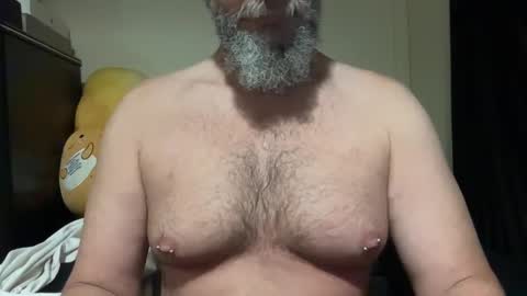 Snapshot of jaxsontuber chatting on October 23, 8:24 am Jaxson online show from October 23, 8:24 am