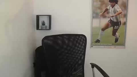 Jay Alvarrez online show from December 18, 11:40 pm