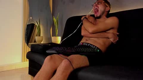 Jay online show from November 3, 3:41 am