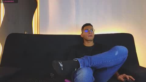 Jay online show from November 11, 3:17 am