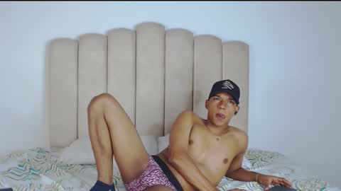 jaydenjhonson online show from October 29, 12:18 pm