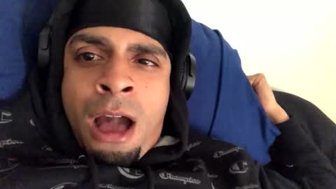 Jayfly online show from November 10, 3:44 pm