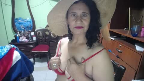 jazmim online show from January 31, 2:17 pm