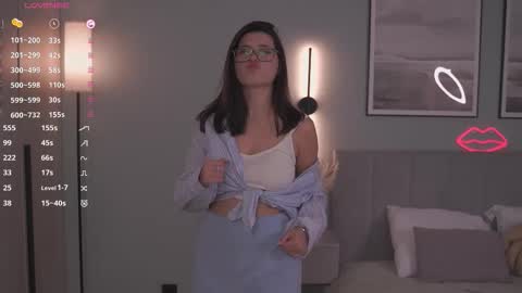 Mira the personal mirage D online show from September 9, 7:13 pm