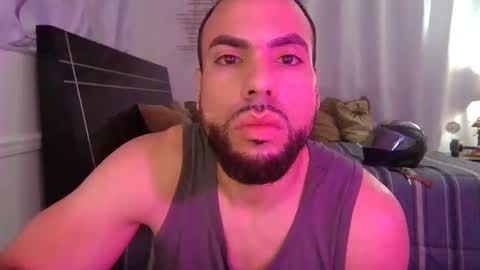 Snapshot of jcmax305 chatting on March 7, 12:56 pm JcMax305 online show from March 7, 12:56 pm