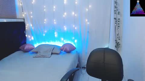 jeam_hot online show from December 24, 10:17 pm