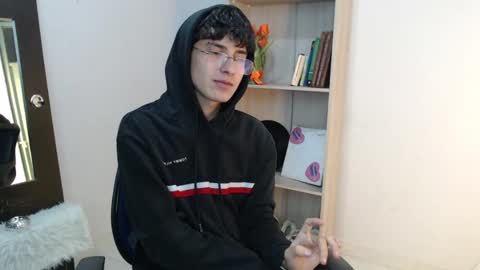 jeam_hot online show from January 3, 1:38 am