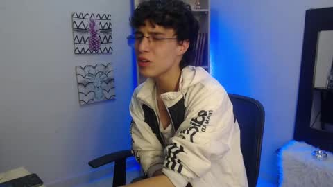 jeam_hot online show from January 11, 10:40 pm