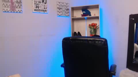 jeam_hot online show from September 8, 9:25 pm