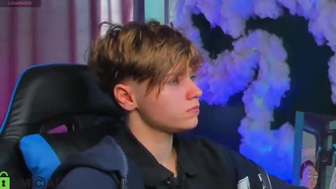 Snapshot of jean_wilsons chatting on October 12, 10:25 am jean_wilsons online show from October 12, 10:25 am