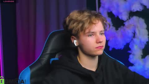 Snapshot of jean_wilsons chatting on October 23, 11:09 am jean_wilsons online show from October 23, 11:09 am