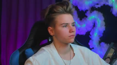 Snapshot of jean_wilsons chatting on November 24, 11:10 am jean_wilsons online show from November 24, 11:10 am