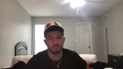 jeanwhitebianco online show from October 21, 3:57 pm