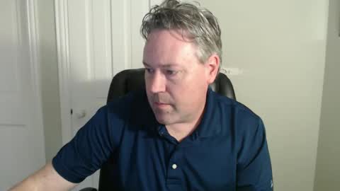 JE online show from February 3, 10:32 pm