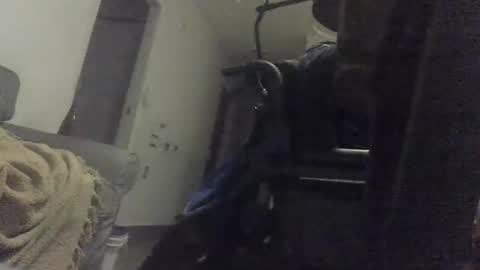 Snapshot of jeffbeau chatting on November 29, 2:14 am hugo online show from November 29, 2:14 am