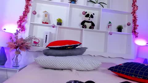 Jehn online show from December 3, 3:44 pm