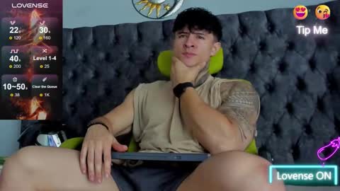 Snapshot of jeins_carter chatting on January 17, 1:46 pm JC online show from January 17, 1:46 pm