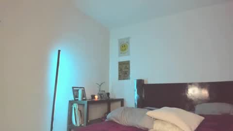 Greys online show from March 9, 12:10 am