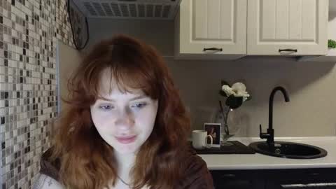 Snapshot of jelly_cherry chatting on January 17, 10:23 pm Emily online show from January 17, 10:23 pm