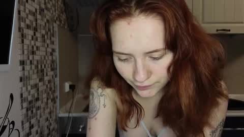 Snapshot of jelly_cherry chatting on January 23, 8:56 pm Emily online show from January 23, 8:56 pm