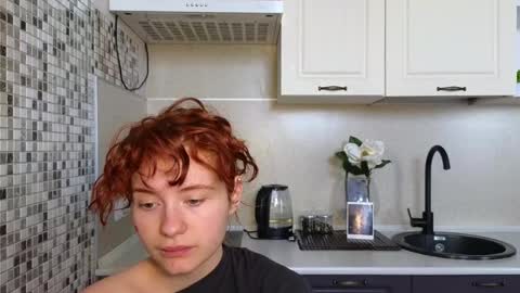 Snapshot of jelly_cherry chatting on February 26, 12:03 pm Emily online show from February 26, 12:03 pm