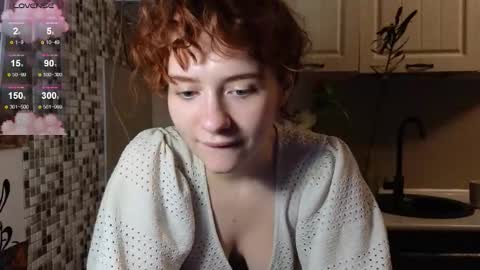Snapshot of jelly_cherry chatting on November 25, 9:04 pm Emily online show from November 25, 9:04 pm