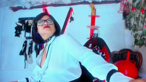 jena_derbo online show from February 25, 10:26 am