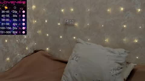 EvaSileZ online show from December 4, 9:51 am