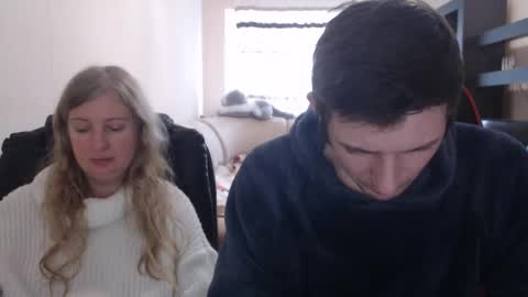 JenisAndPeter online show from March 6, 10:09 am