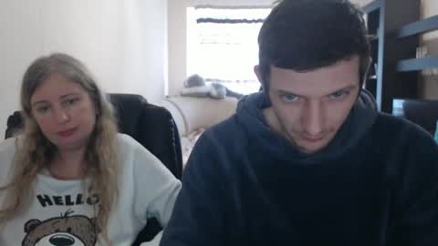 JenisAndPeter online show from March 8, 10:11 am