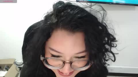 jenn online show from September 24, 10:02 pm