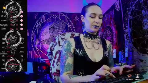 Mrs. Jenna online show from December 10, 12:28 am