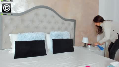 JennaMyers online show from January 3, 8:01 pm