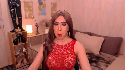 jenniegarcia online show from September 9, 6:29 pm