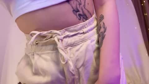 Jennifer online show from October 16, 1:45 pm