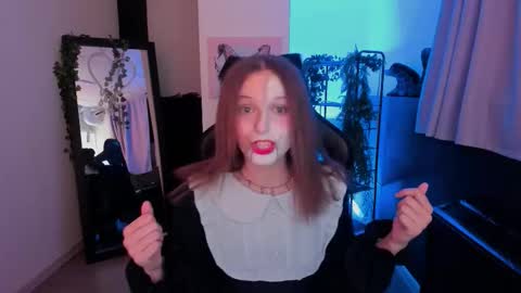 jenniferkiim online show from October 31, 5:58 pm