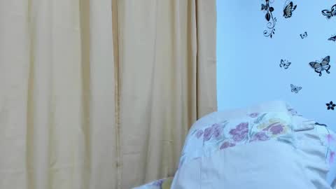 jenniferloveyou online show from October 11, 9:19 am