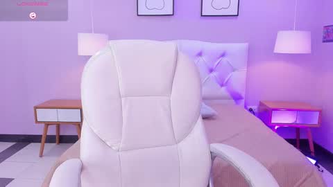 Jenny  online show from February 7, 2:37 pm