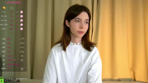 Snapshot of jenny_lylu chatting on February 23, 9:16 pm Ori online show from February 23, 9:16 pm