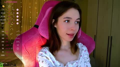 Snapshot of jenny_lylu chatting on March 6, 10:47 pm Ori online show from March 6, 10:47 pm