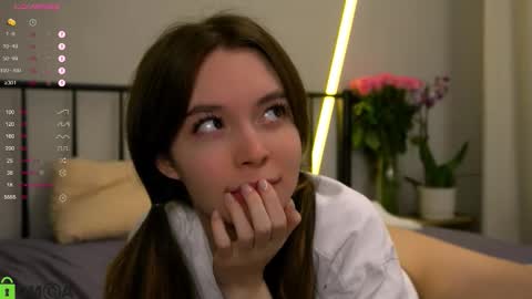 Snapshot of jenny_lylu chatting on September 20, 1:06 am Ori online show from September 20, 1:06 am