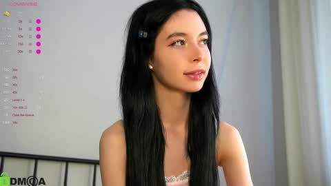 Snapshot of jenny_lylu chatting on October 2, 9:49 am Ori online show from October 2, 9:49 am