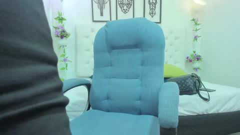 Snapshot of jenny_stark chatting on September 22, 7:05 pm jenny_stark online show from September 22, 7:05 pm