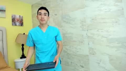 Matias Jeong  online show from November 25, 6:52 pm