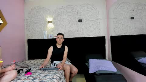 Jeremmyandstacy online show from September 13, 3:17 am