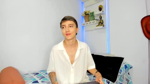 jero independent model online show from October 1, 2:56 pm