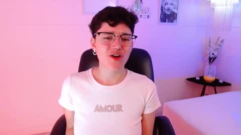 jero harper1 online show from October 6, 1:08 pm