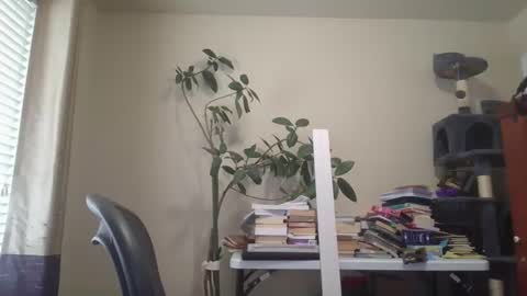 Snapshot of jerryslc chatting on December 17, 4:24 pm JRock online show from December 17, 4:24 pm